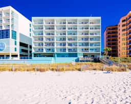 Emerald Skye "65" | Beachfront 1BR + Bunks*Unmatched Gulf Views*Pool*Gym*Sleeps 6