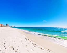 Emerald Skye "65" | Beachfront 1BR + Bunks*Unmatched Gulf Views*Pool*Gym*Sleeps 6