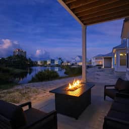 Top Of The Line @ Summer Salt" | Lake Views*Steps To Pool*Walk To Beach*Firepit*Luxury 4BR Home*Sleeps 16