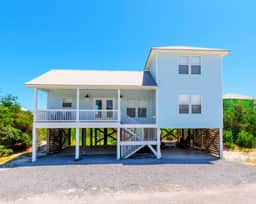 On Breeze Time" | Steps To Beach*2 Pools*Tennis Courts*Dog Friendly*Morgantown