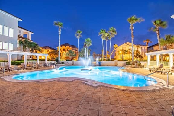 Game Garage • Beach Walk • Pool & Tennis Access