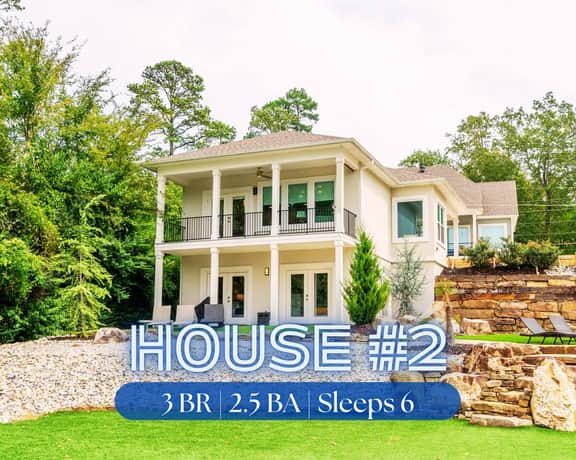 Relaxation Station" | 2 Luxury Lakefront Homes*Private Pool*Hot Tub*Putting Green*Firepit*Boat Slip